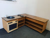 Deluxe play kitchen